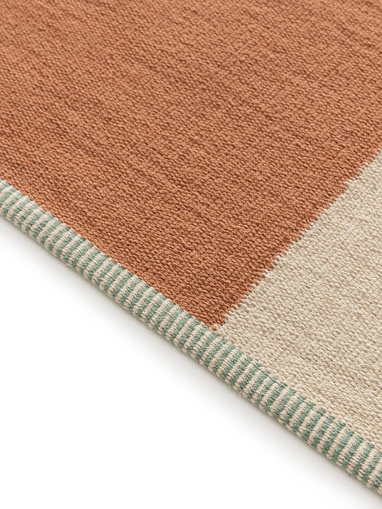 Tapis moderne motif géométrique enfant terracotta et vert en coton 160x230 cm