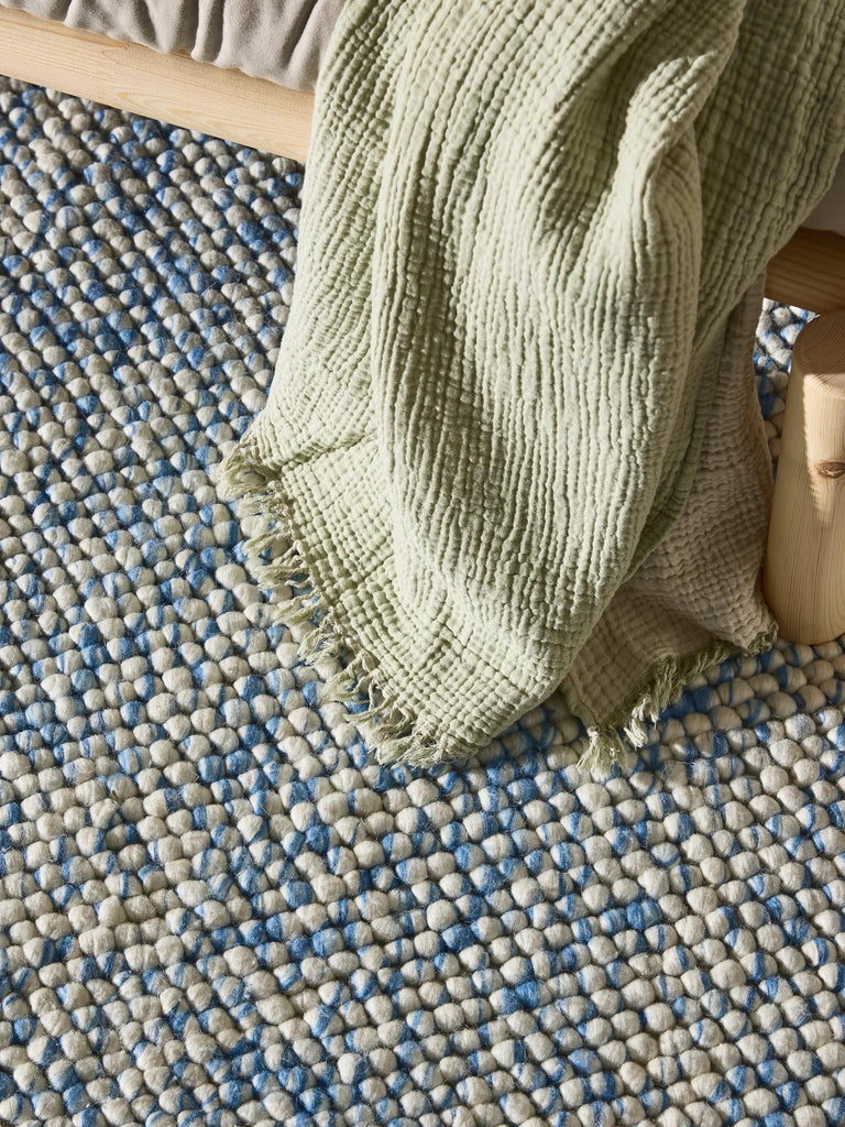 Tapis moderne chiné enfant bleu et beige en laine 200x300 cm