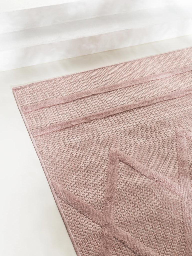 Tapis géométrique motif berbère rose d'intérieur et d'extérieur 80x150 cm