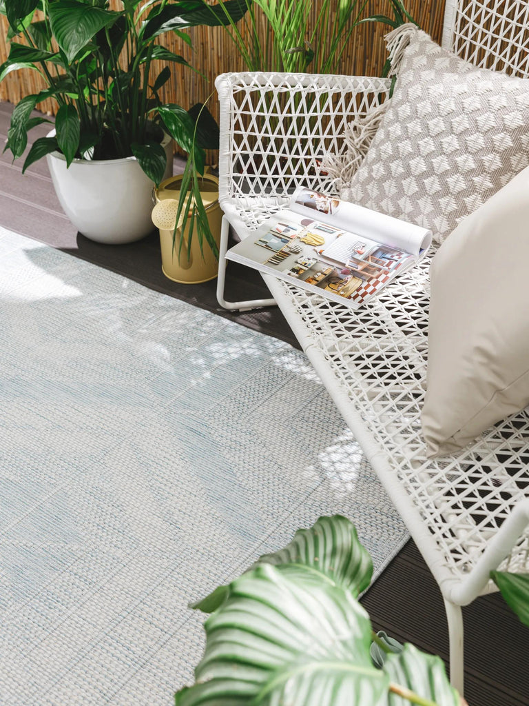 Tapis géométrique motif nid d'abeille bleu et beige d'intérieur et d'extérieur 80x150 cm