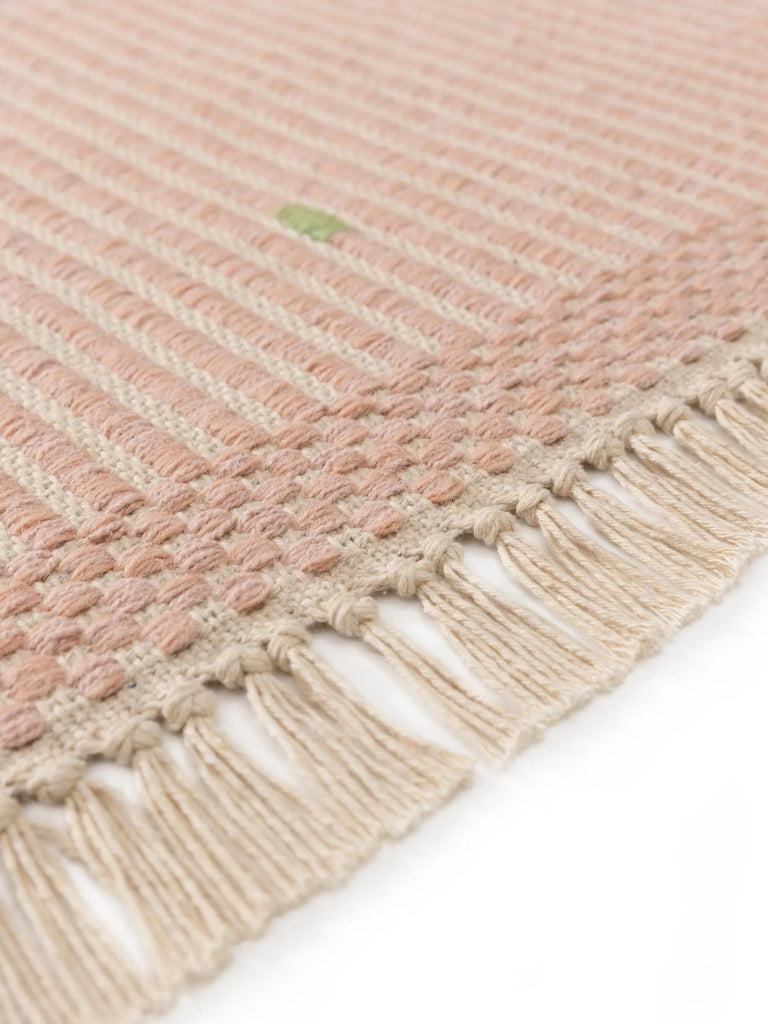 Tapis kilim rayé enfant rose en coton 90x130 cm