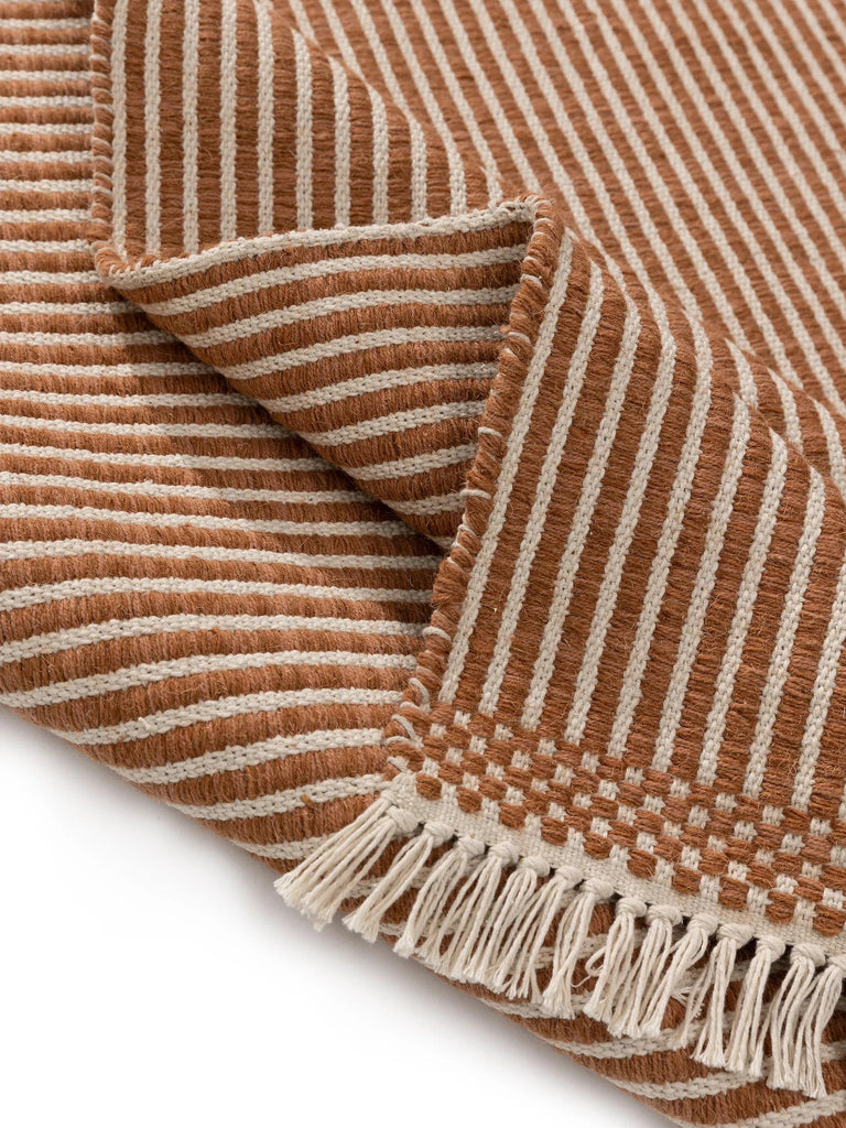 Tapis kilim rayé enfant marron en coton 120x170 cm