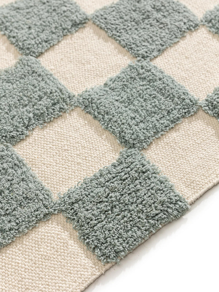 Tapis géométrique damier épais enfant vert d'eau et beige en coton 160x230 cm