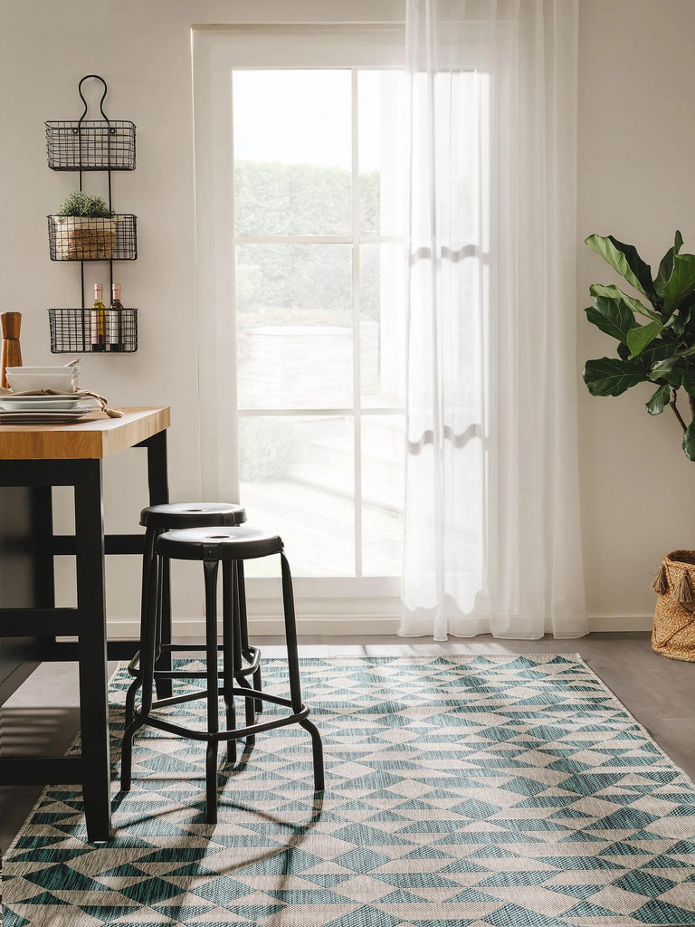 Tapis géométrique motif triangle bleu et gris d'intérieur et d'extérieur 120x170 cm