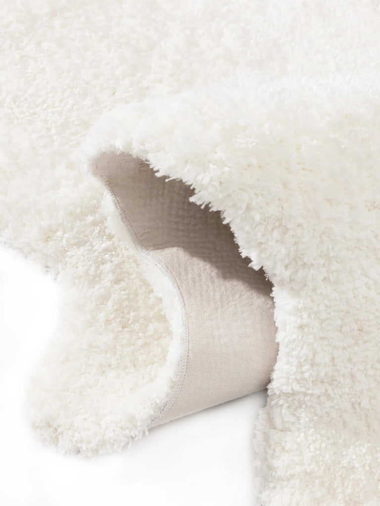 Tapis shaggy forme peau blanc 120x180 cm