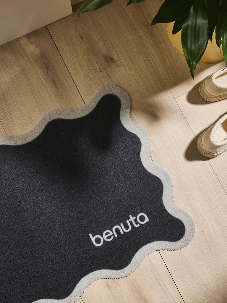 Paillasson moderne vague noir 50x80 cm