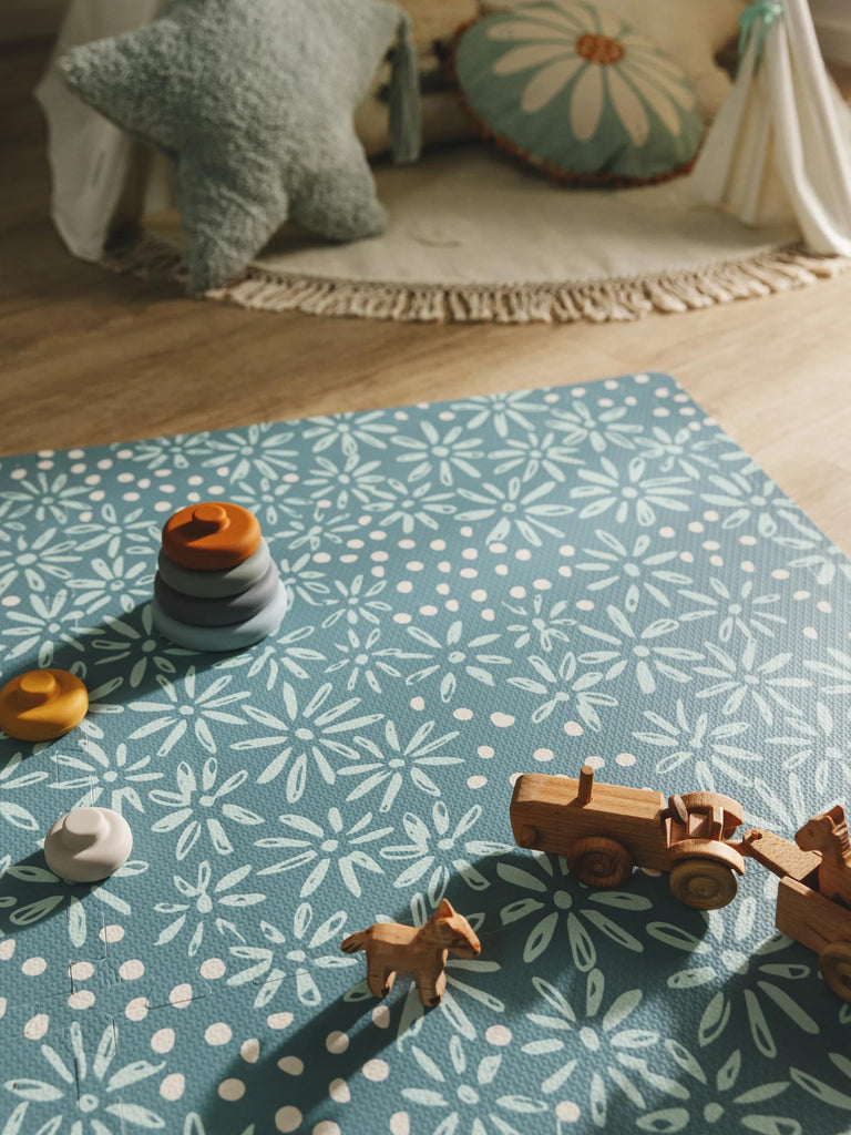 Tapis enfant de jeux puzzle motif à fleurs bleu 120x180 cm