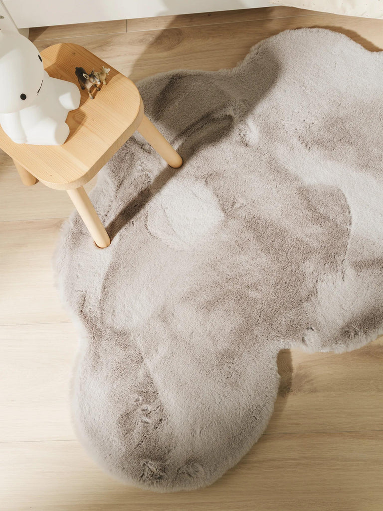 Tapis shaggy forme nuage enfant gris clair 80x120 cm