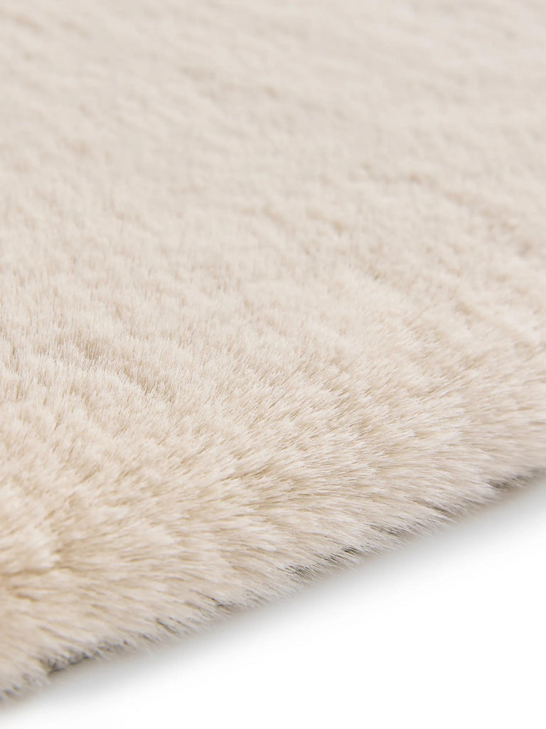 Tapis shaggy fausse fourrure crème 120x170 cm