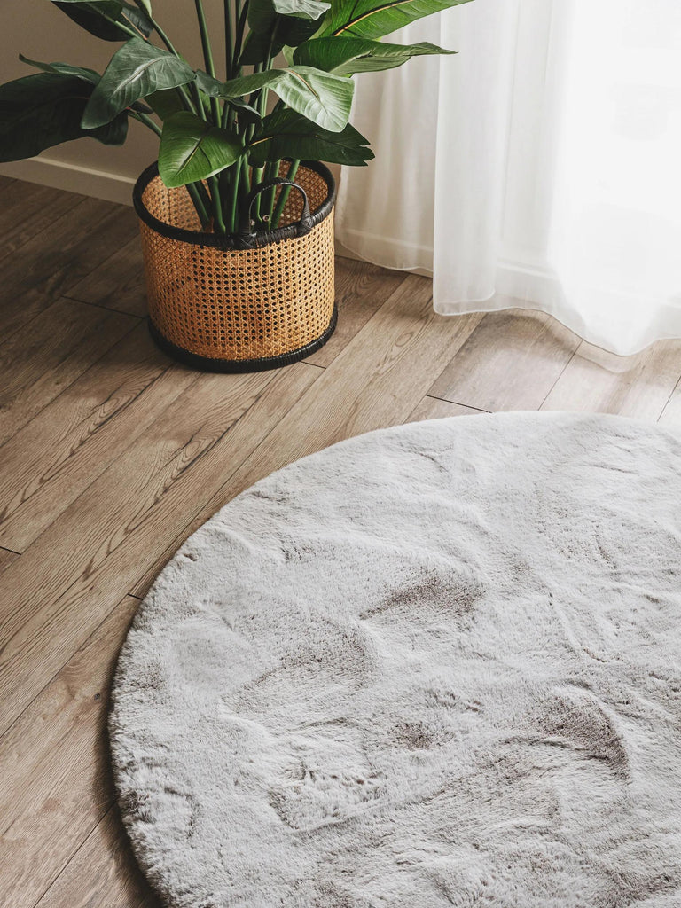 Tapis shaggy fausse fourrure rond gris clair 80 cm de diamètre