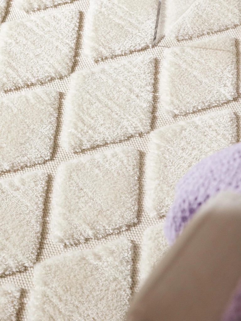 Tapis contemporain texturé motif berbère crème 250x350 cm