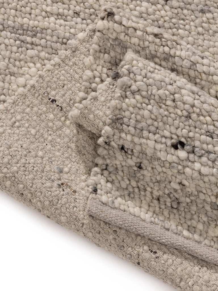 Tapis scandinave tressé descente de lit greige en laine 70x200 cm