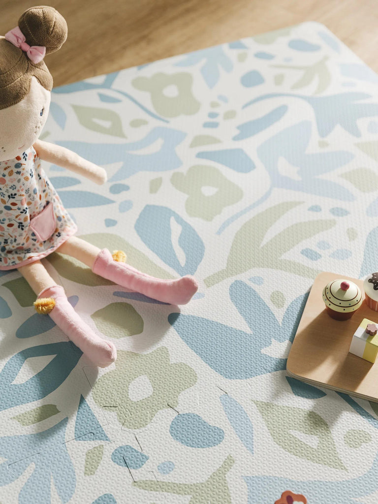 Tapis enfant motif fleur de jeux puzzle bleu et vert 120x180 cm