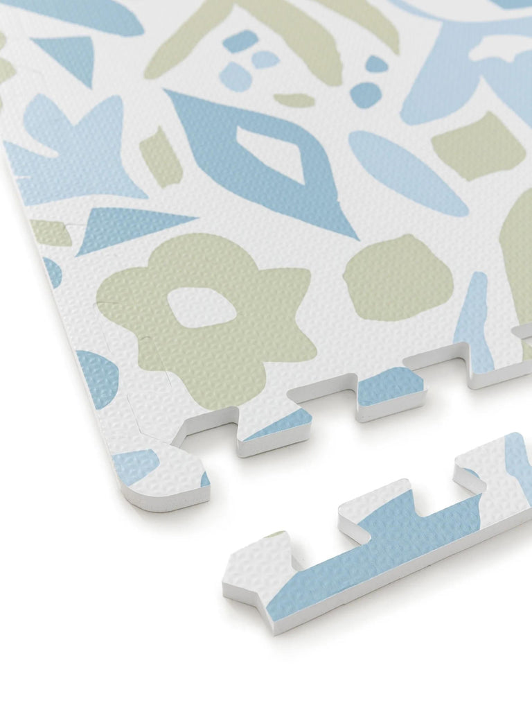 Tapis enfant motif fleur de jeux puzzle bleu et vert 120x180 cm