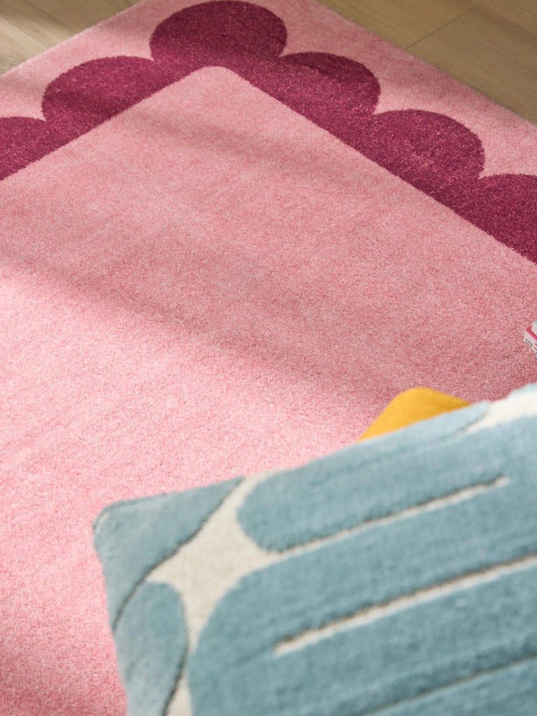 Tapis moderne encadrement retro rose et fushia 250x350 cm