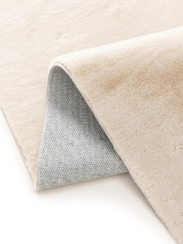 Tapis moderne fausse fourrure beige 120x170 cm