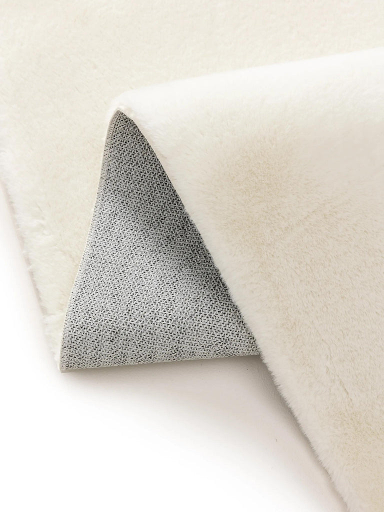 Tapis moderne fausse fourrure blanc 60x120 cm