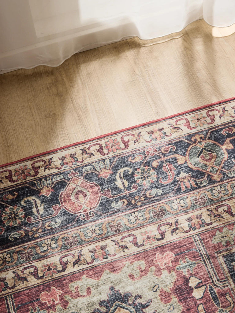 Tapis vintage motif ethnique bordeaux et noir lavable 120x170 cm