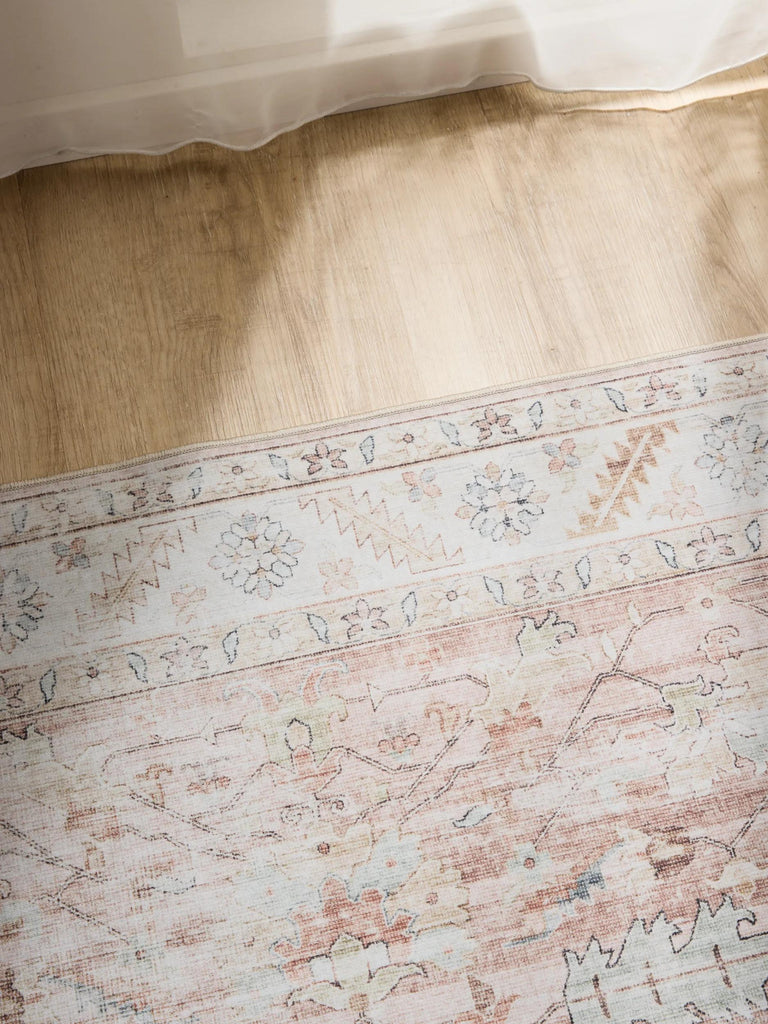 Tapis vintage motif floral beige lavable 60x120 cm