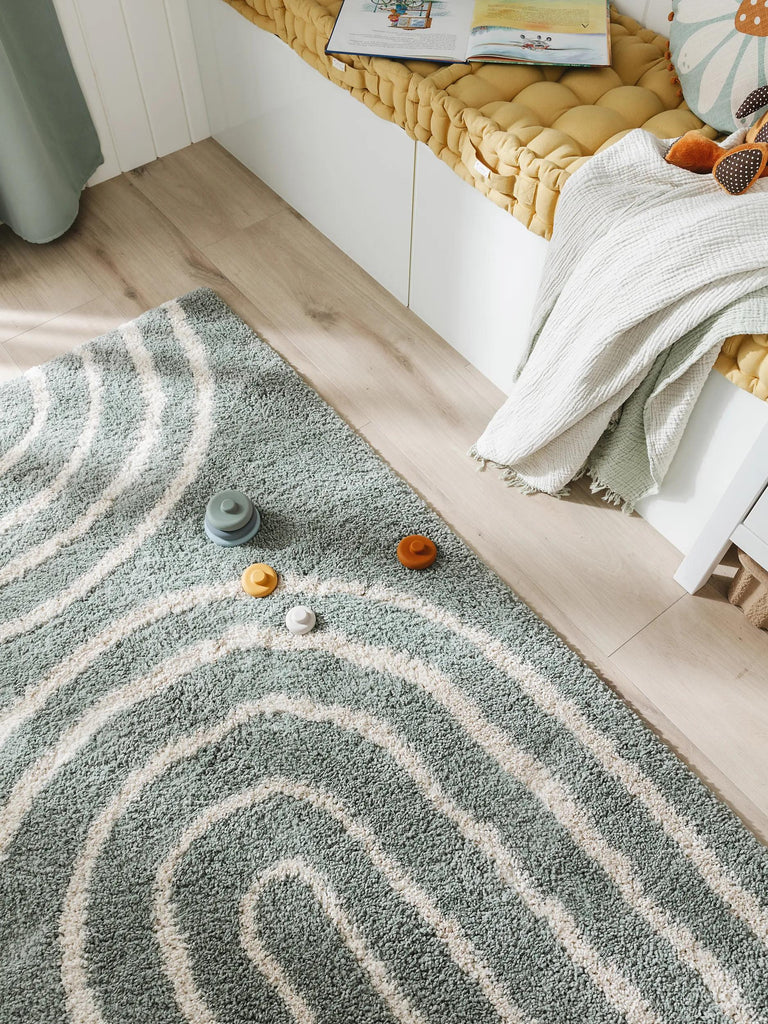Tapis moderne motif arches enfant verte sauge et beige 160x230 cm