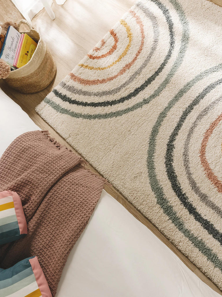 Tapis moderne motif arches enfant beige et multicolore 140x200 cm