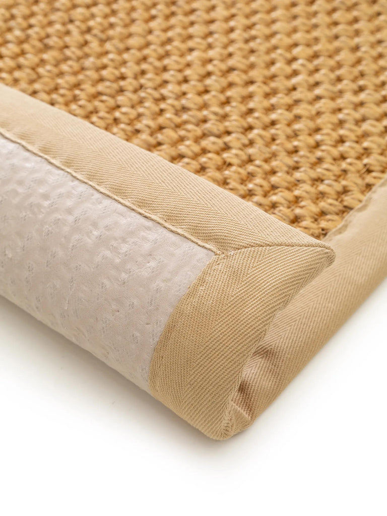 Paillasson scandinave uni tressé beige en sisal 40x60 cm