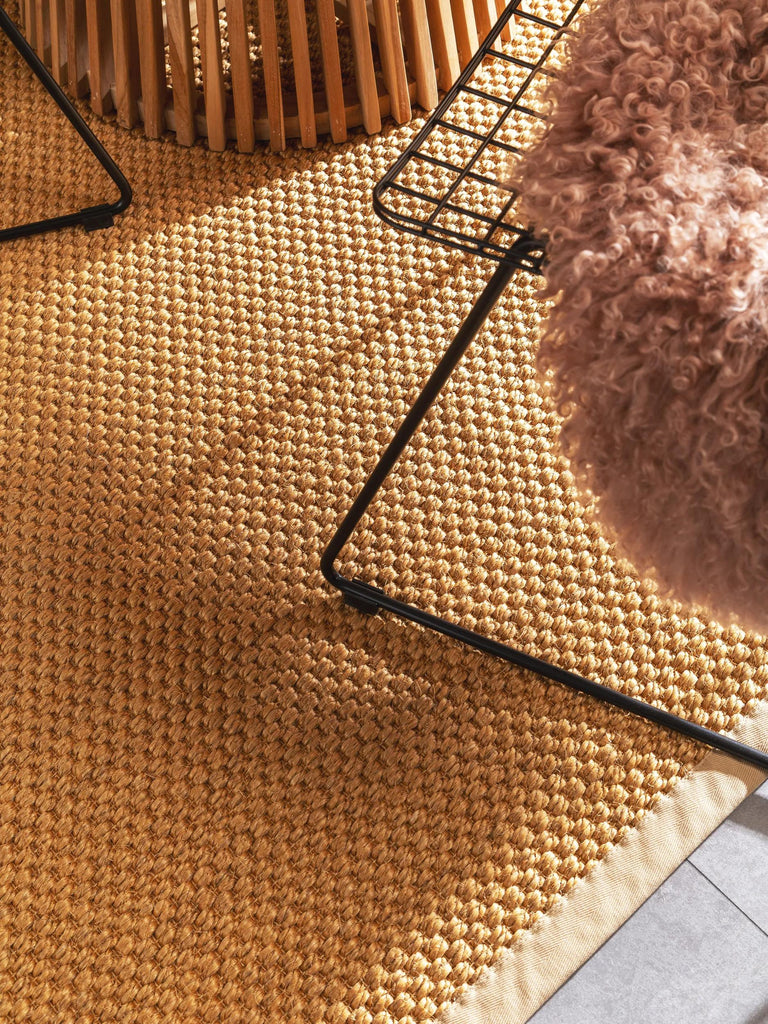 Tapis scandinave uni tressé orange en sisal 200x300 cm