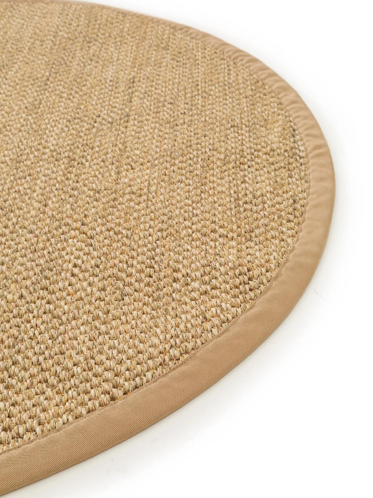 Tapis scandinave uni tressé rond beige en sisal 200 cm de diamètre