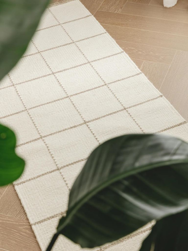 Tapis moderne motif grille géométrique descente de lit crème en laine 70x200 cm