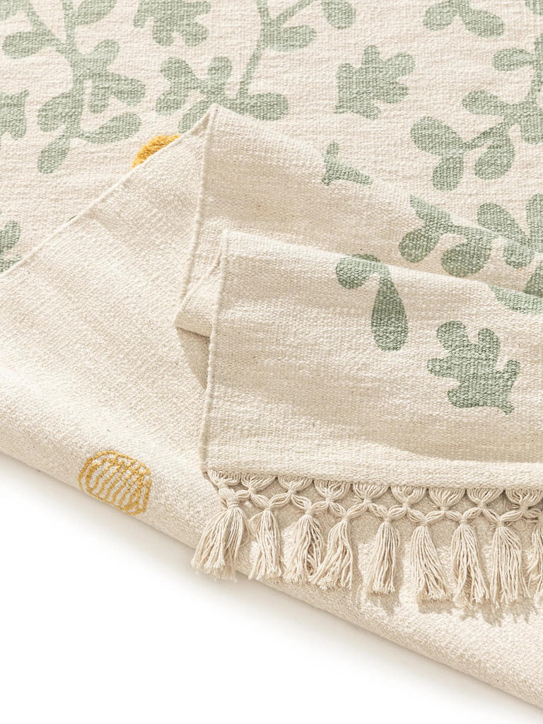 Tapis design motif à fleurs avec franges enfant crème et vert d'eau en coton 120x170 cm