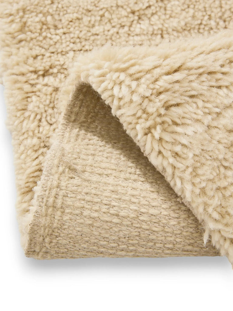 Tapis design motif pomme enfant beige et rose en laine 160x230 cm