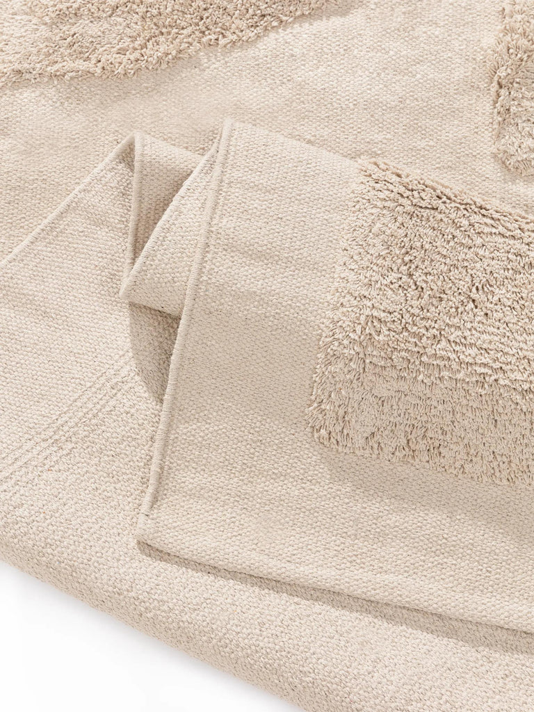 Tapis contemporain motif abstrait texturé beige en coton 160x230 cm