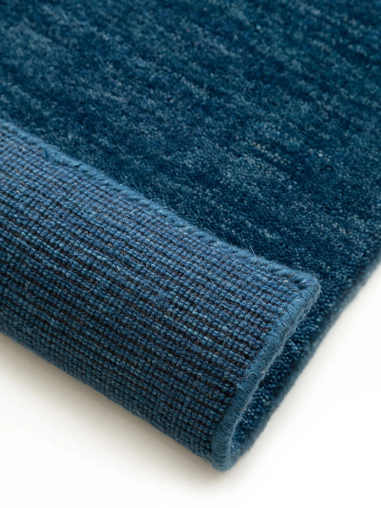 Tapis moderne chiné descente de lit bleu en laine 80x300 cm