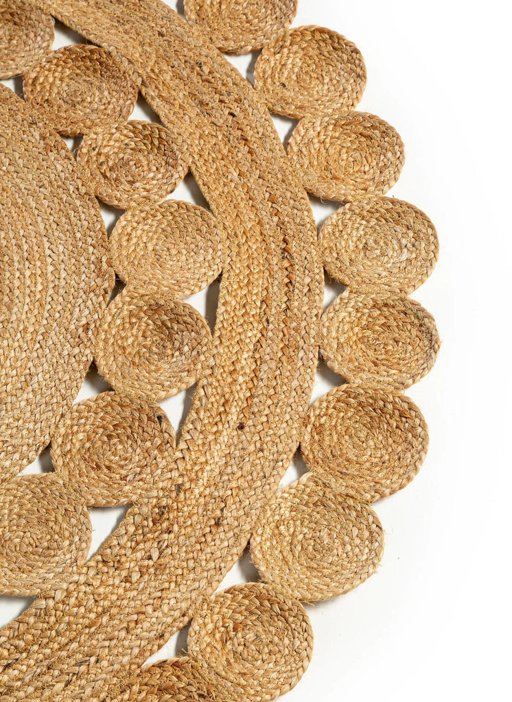 Tapis scandinave motif rosace rond marron clair en jute 120 cm de diamètre