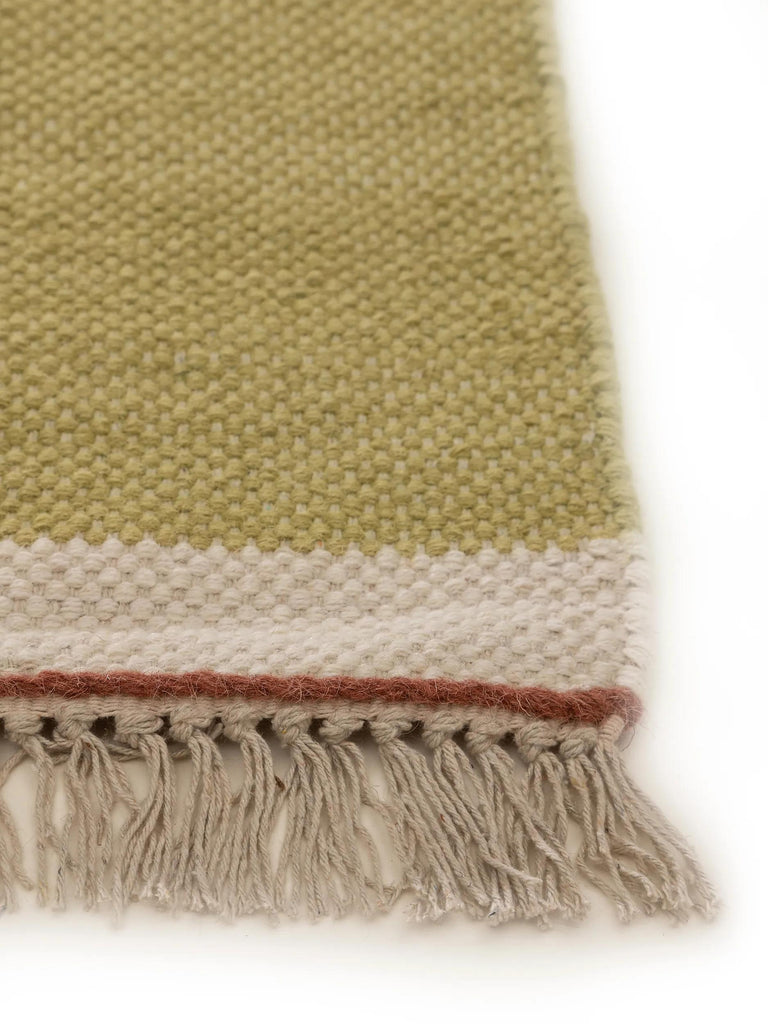 Tapis bohème inspiration scandinave vert khaki 120x170 cm