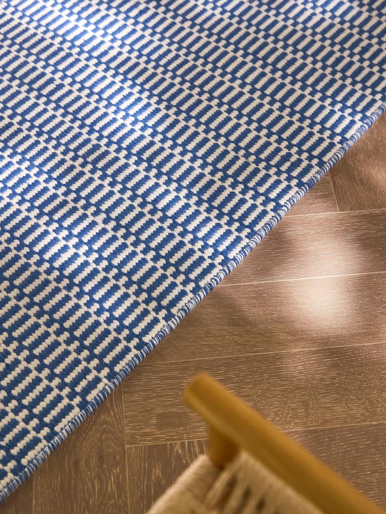 Tapis scandinave uni descente de lit bleu en laine 80x250 cm