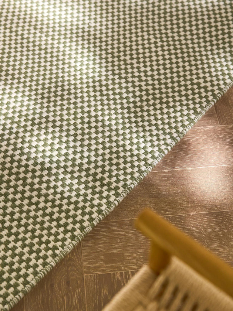 Tapis scandinave uni descente de lit vert en laine 80x250 cm