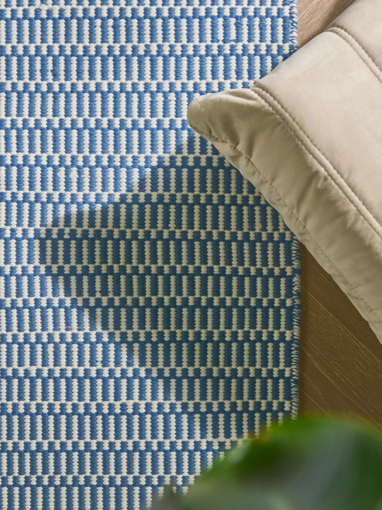 Tapis scandinave uni bleu en laine 160x230 cm