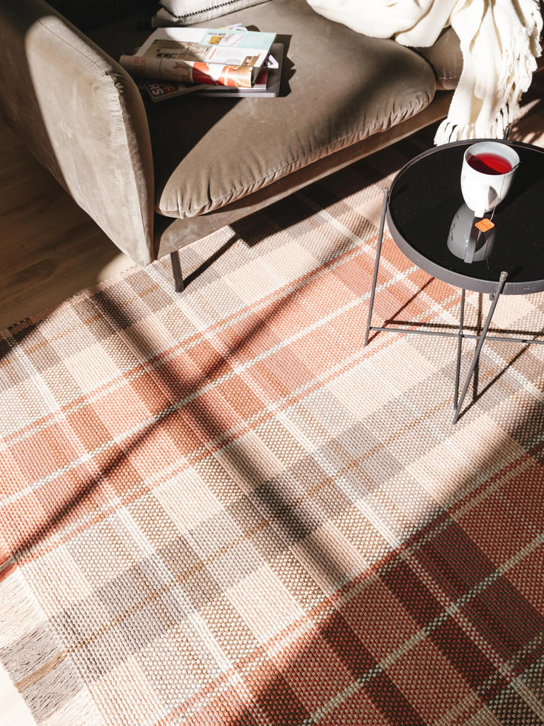 Tapis vintage trame tartan orange et gris en coton 120x170 cm