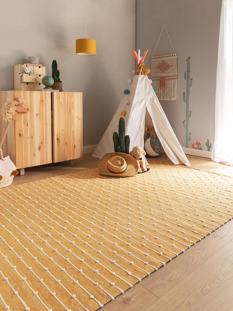 Tapis scandinave perlé enfant jaune en coton 160x230 cm