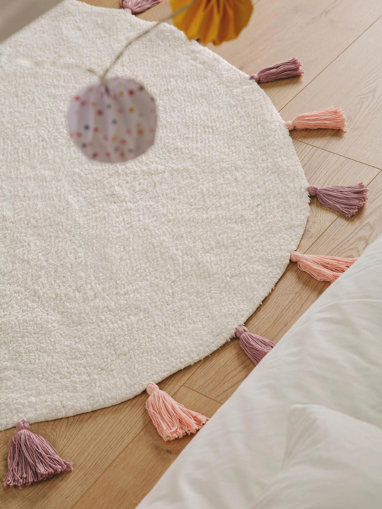 Tapis bohème à franges rond enfant blanc et rose en coton 80 cm de diamètre
