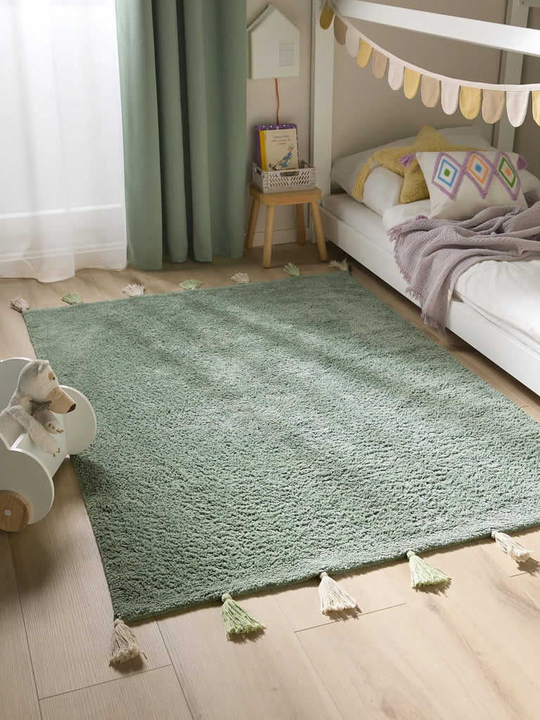 Tapis bohème à franges enfant vert en coton 120x170 cm