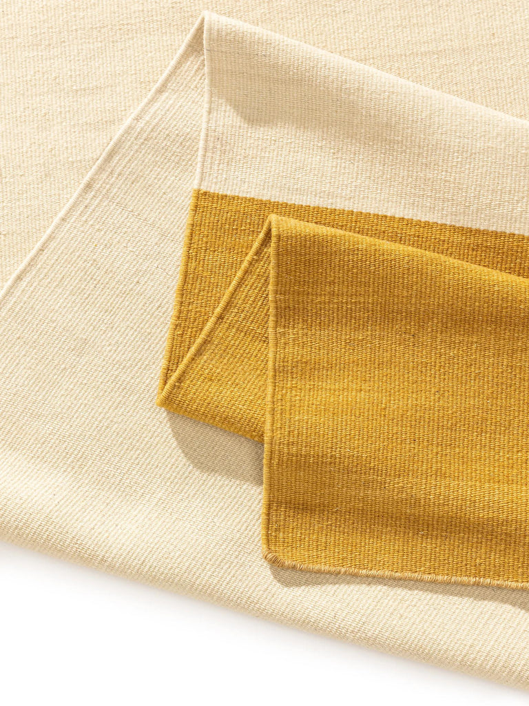 Tapis kilim beige et orange en laine 140x200 cm