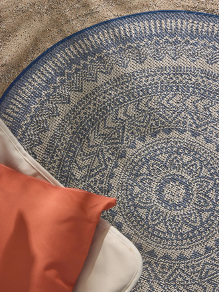 Tapis géométrique motif berbère rond bleu d'intérieur et d'extérieur 120 cm de diamètre