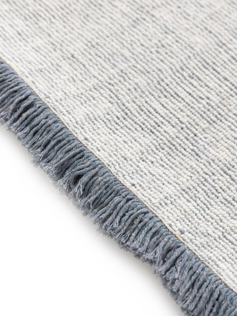 Tapis scandinave à franges descente de lit bleu et gris en laine 80x250 cm
