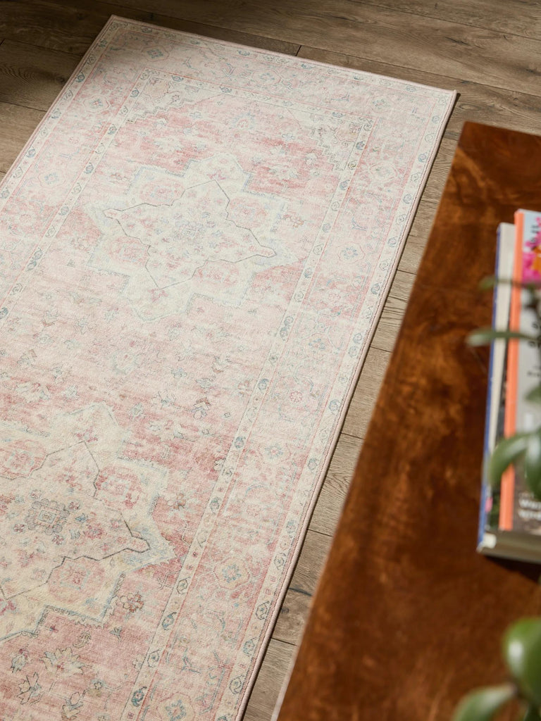 Tapis vintage oriental de couloir rose 80x240 cm