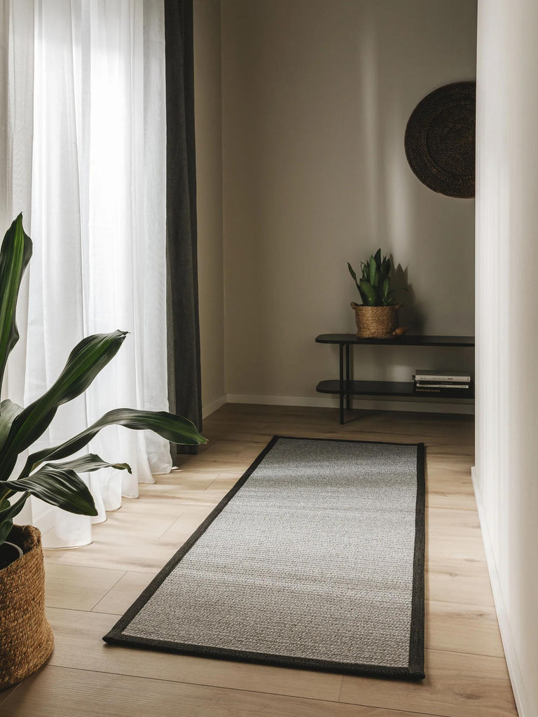 Tapis scandinave tressé de couloir gris d'intérieur et d'extérieur 70x200 cm