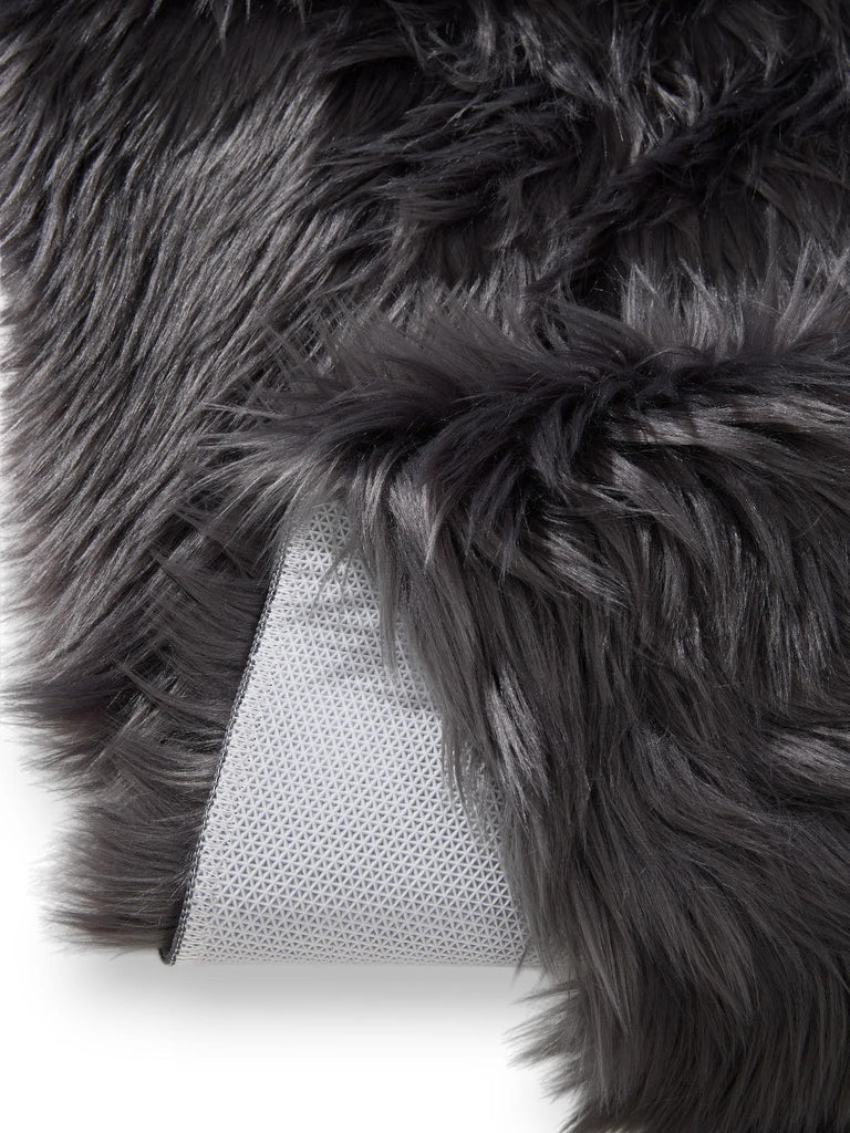 Tapis shaggy effet fourrure noir charbon 160x230 cm