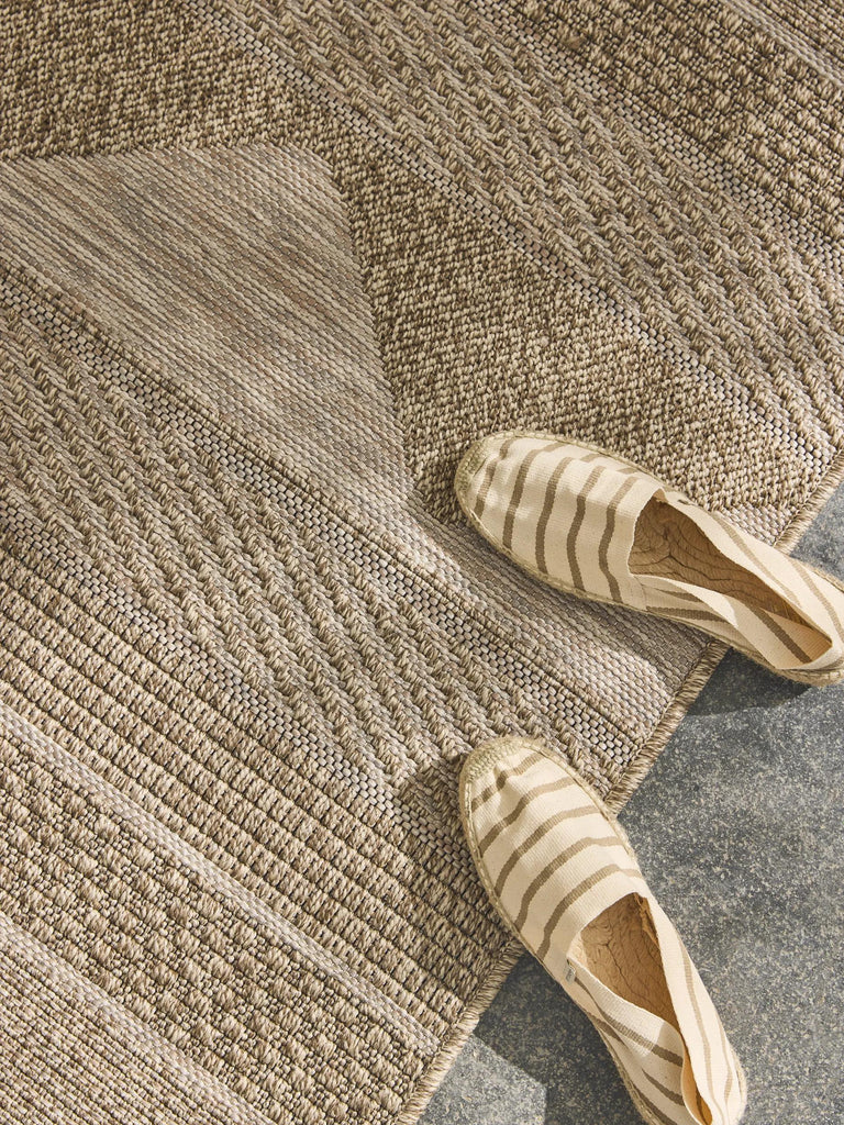 Tapis scandinave motif ethnique marron naturel d'intérieur et d'extérieur 200x300 cm