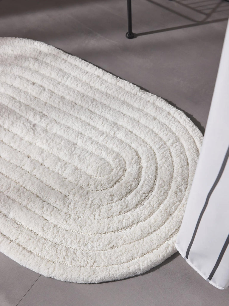 Tapis géométrique de bain blanc  en coton 50x80 cm